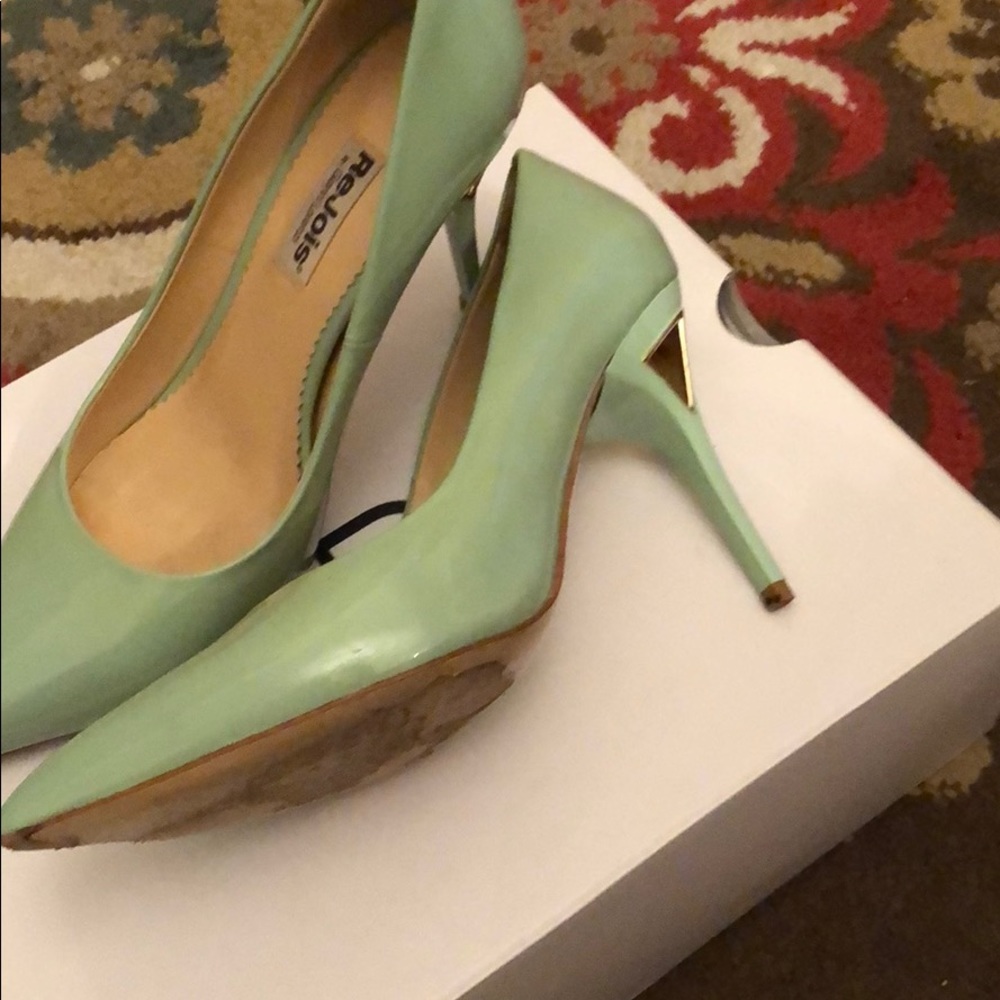 Patent leather heels - Picture 2 of 5